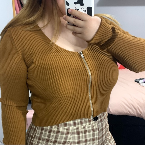 Thick knit top - Picture 2 of 3